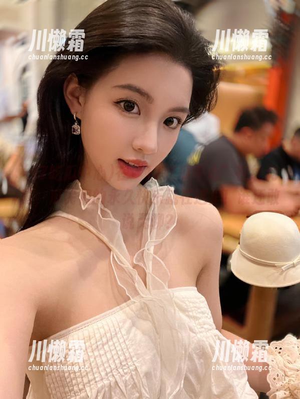 17吃瓜中心 在“17吃瓜中心”在线浏览,瓜民们的永久快乐就在这里!谁还敢说无聊?