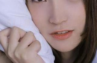 我是在看八卦吗？还是在本子上刷www.51cc首页？