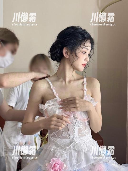 今日吃瓜911：这个资源真的是让人目不转睛啊，仿佛时间都停住了呢