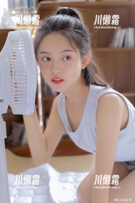 吃瓜网地址里藏着不为人知的军训秘密，快来视频晚会围观！