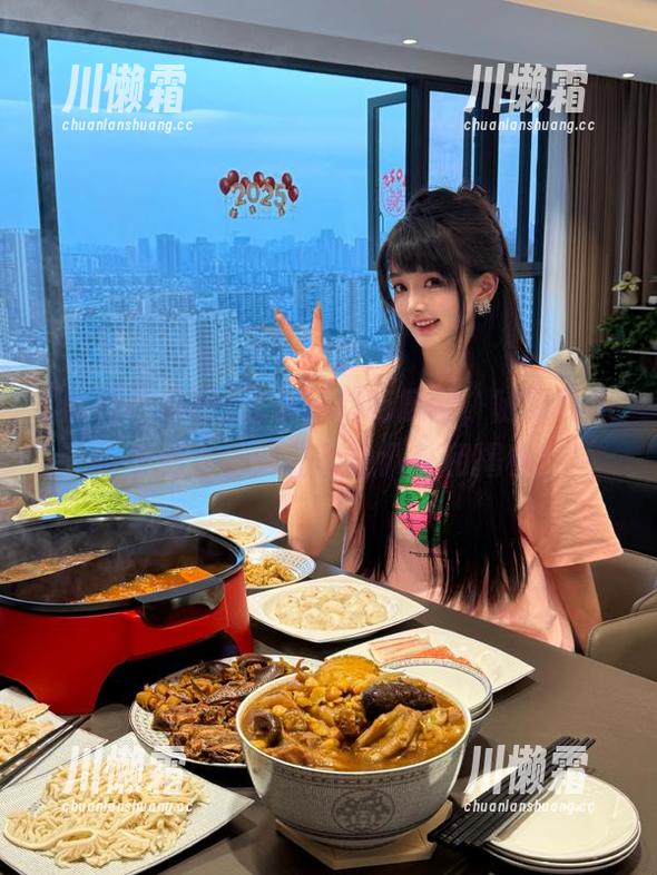 黑料吃瓜网 登录黑料吃瓜网,随时导航给你送上最新的花边八卦和揭秘!