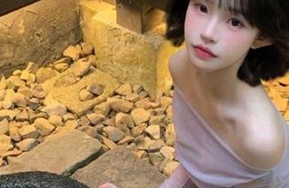 别怪我这次迷路了，“黑料网址”传送门一打开，我就一头撞进了那些你不该知道的秘密...