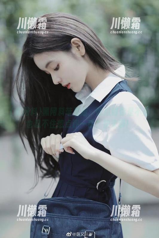 黑网料苹果版：吃瓜时你是不是也忍不住想点评一番？快来聊！